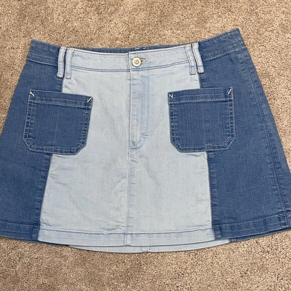 HOLLISTER Women's Size 5 (27) Patchwork Pocket Hippie 70s Denim Jean Mini Skirt - Picture 2 of 8